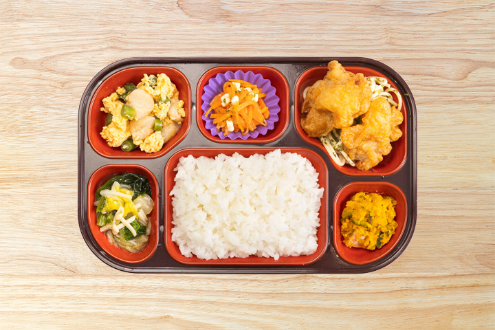 ご飯+5種の惣菜セット